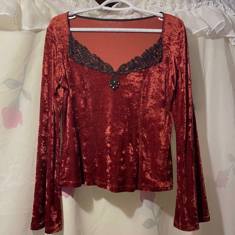 Velvet long sleeve top